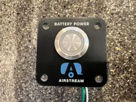 513996-01 Airstream Inc. Illuminated Remote Power Disconnect Switch