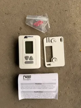 Airxcel 9430a337 Digital Heat/cool Thermostat - Airxcel-coleman T-stat