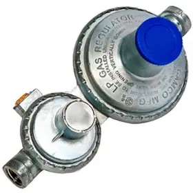 59313 Camco Vertical 2-stage Rv Propane Regulator - Silver