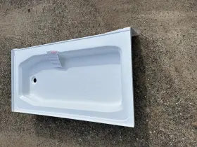 Rp-00461-sp100-pw Camco 54x27x9 Rv Shower Pan