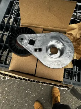 190-0758-s0 Cummins Belt Tensioner Marquis Hgj Series 190-0758-s0 Cummins Belt Tensioner Marquis Hgj Series