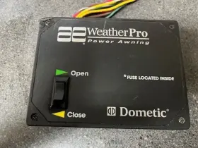 3307930.002 Dometic Weatherpro Control #2 3307930.002 Dometic Weatherpro Control #2