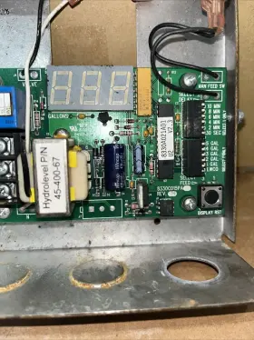 8330a021ad1 Dometic 3312022.000 Hydrolevel 8330c015pa2 Rev. D Water Feeder Board 45-400-67 #2