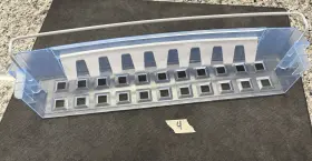 385151001 Dometic Dmr 702 Refrigerator Door Bin #4 #2