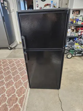 Dometic Dm2672rb Rv Gas/ Electric Refrigerator Model Dm2672rbx