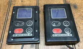 0204060018 Girard 2 Control Panels For Tankless Water Heaters Rv - Untested