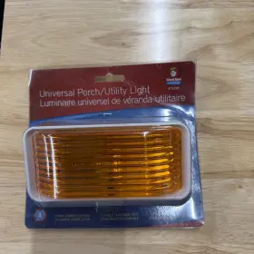 75230 Good Sam Universal Porch Utility Light