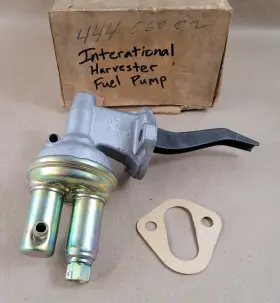444560c2 International New Old Stock Nos Fuel Pump Genuine Oem Ihc
