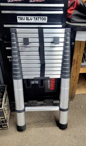 2021097938 Lippert 12.5ft Telescopic Rv Ladder