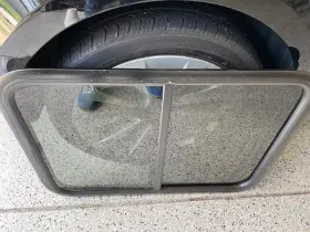 V000484911 Lippert Rv Trailer Window 3000 Series 30 Inch X22 And Screen With Trim Ring V000484911 Lippert Rv Trailer Window 3000 Series 30 Inch X22 And Screen With Trim Ring