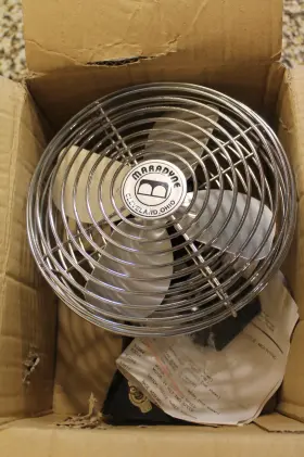 4c587 Maradyne Dc Fan 24v Hardwired 6 1/2 In Blade Dia 2 Speeds 220/280 Cfm 1