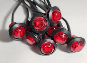 M09300r Maxxima 3/4 Inch Round Red 3 Led Penny Marker Clearance Lights Lot Of 10