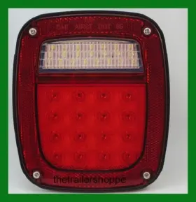 M42220 Maxxma Combination Stop Turn Tail And Back Up Light 38 Led -three Stud For Box Trucks M42220 Maxxma Combination Stop Turn Tail And Back Up Light 38 Led -three Stud For Box Trucks