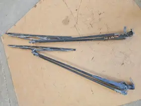 626.zz4905 Newmar Used Pair 05 Kountry Star Wiper Arms 31 Inch Ship Los Angeles