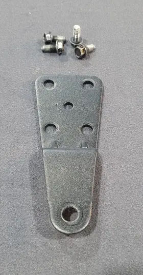 627736 Norcold Upper Right/upper Left Hinge Kit For 2118 Series 627736 Norcold Upper Right/upper Left Hinge Kit For 2118 Series