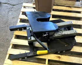 J2638 Pullrite Super Glide Model 2700 Auto Sliding 5th Wheel Hitch Sae #2
