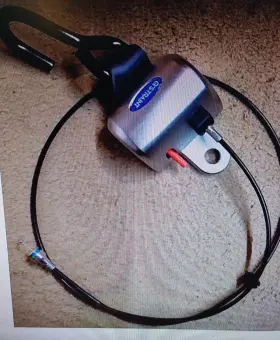Q8-6200-c Qstraint Deluxe Locking Retractor With Cable And J-hook Wheelchair Tiedown