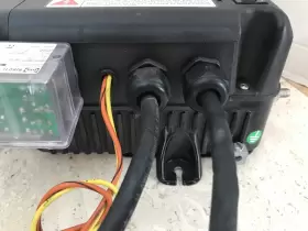 Mm1212 Sensata M1212 Magnum Energy Inverter/charger. 120v Ac/ 12.6v Dc #3