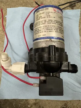 2088-554-144 Shurflo 2088-422-144 2.8 Gpm Fresh Water Pump 12v 7 Amp 45 Psi 2088-554-144 Shurflo 2088-422-144 2.8 Gpm Fresh Water Pump 12v 7 Amp 45 Psi