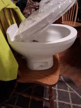 42170 Thetford Aqua-magic Residence Low Profile Rv Toilet White 42170 Thetford Aqua-magic Residence Low Profile Rv Toilet White