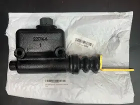 47471 Titan Master Cylinder For Disc Brakes Model 10 And 20 47471 Titan Master Cylinder For Disc Brakes Model 10 And 20