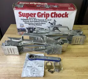 21-001091 Uf Ultra-fab Boag-0105 Products Super Grip Chock 2 Pack