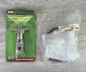 L32vp050 Valterra & Unknown &8200399 Lot Of Replacment Parts For Rv Camper Trailer Latch Paddle And Replacement L32vp050 Valterra & Unknown &8200399 Lot Of Replacment Parts For Rv Camper Trailer Latch Paddle And Replacement