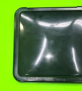 Vb0568 Ventline Northern Breeze Roof Vent Lid. Obsolete Side Lift-track Type #2 Vb0568 Ventline Northern Breeze Roof Vent Lid. Obsolete Side Lift-track Type #2