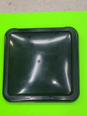Vb0568 Ventline Northern Breeze Roof Vent Lid. Obsolete Side Lift-track Type Vb0568 Ventline Northern Breeze Roof Vent Lid. Obsolete Side Lift-track Type