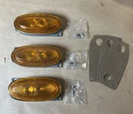 Betts Lights 211-05132 Lexan Amber Snap Seal Lamp Lot Of Nos Original Box. Fixed Price $35.23.
