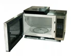 Magic Chef MCG992ARS Rv Microwave .9 Cubic Stainless Steel 900 Watt. Fixed Price $158.09.